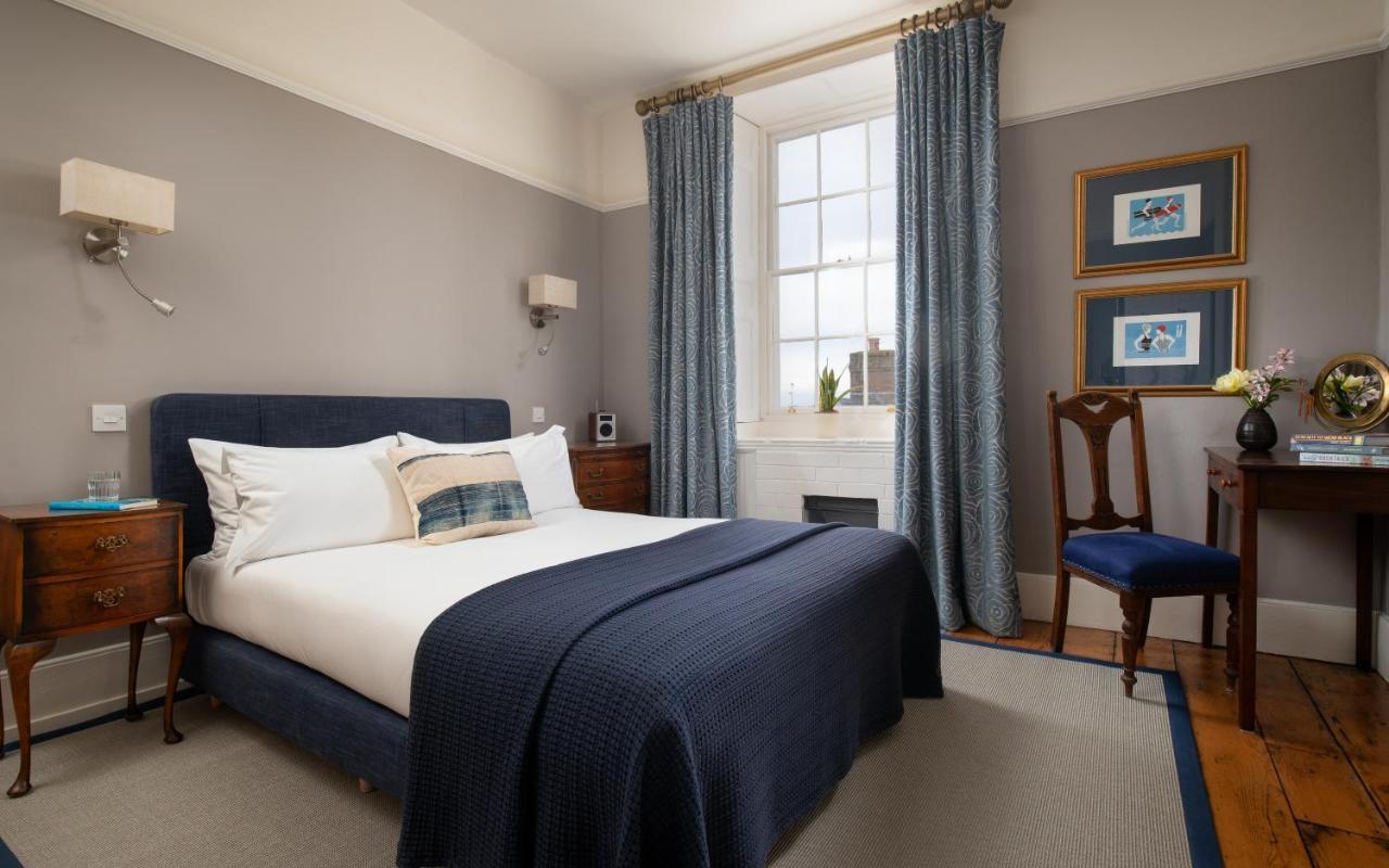 Dorset House Bed & Breakfast Lyme Regis Exterior photo